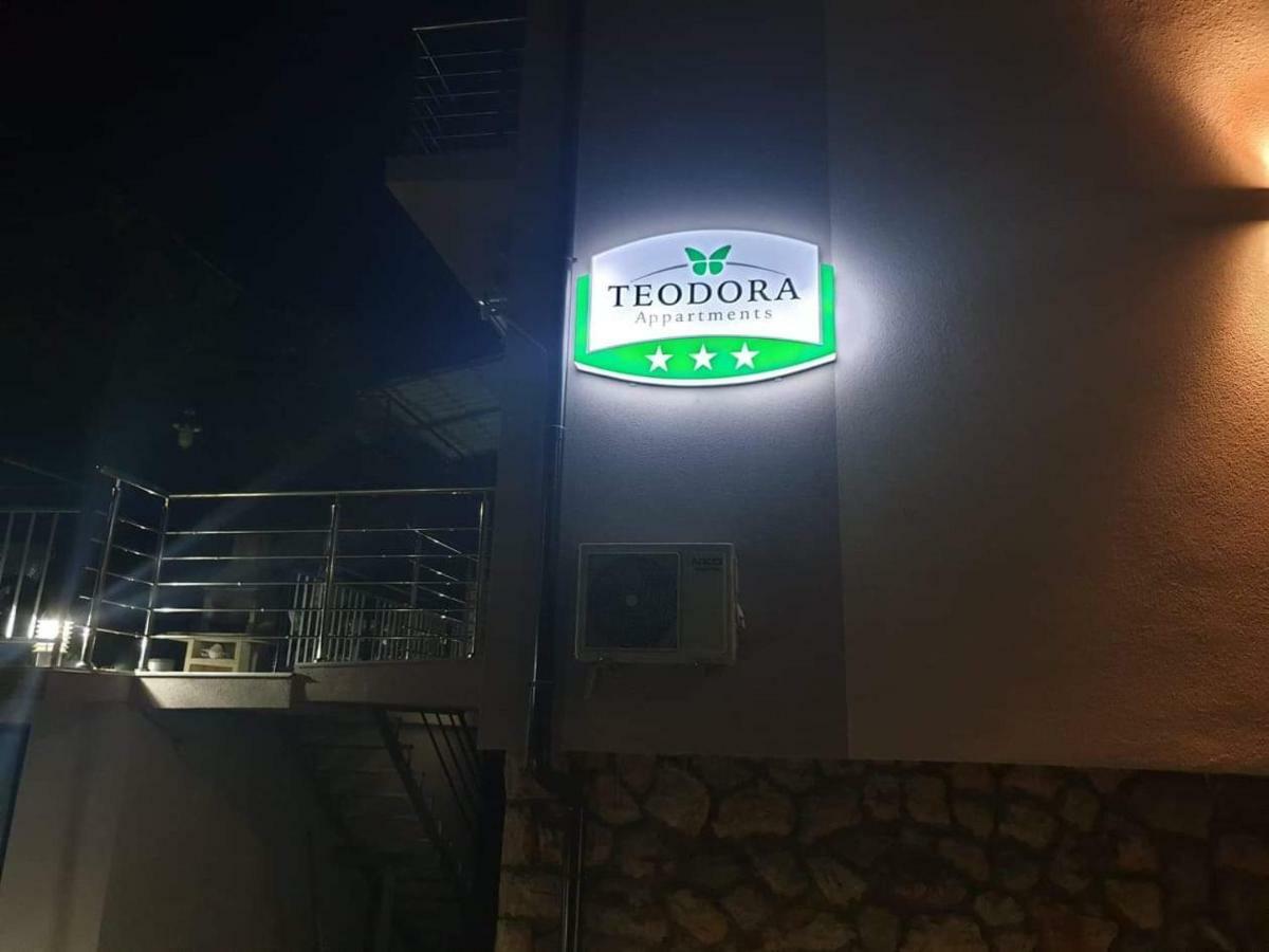 Apartments Teodora Ohrid Exterior foto